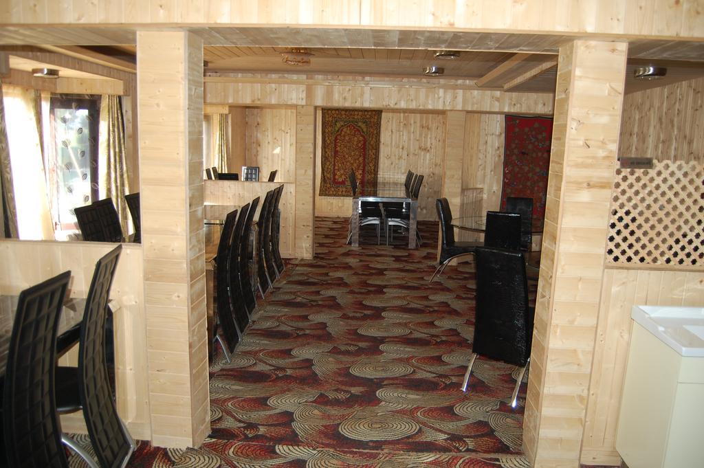 Hotel Zahgeer Continental Gulmarg Pokój zdjęcie