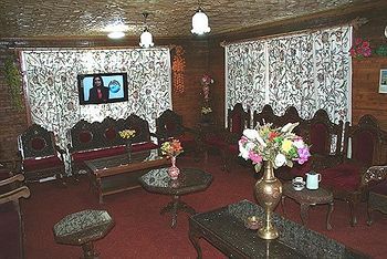 Hotel Zahgeer Continental Gulmarg Zewnętrze zdjęcie